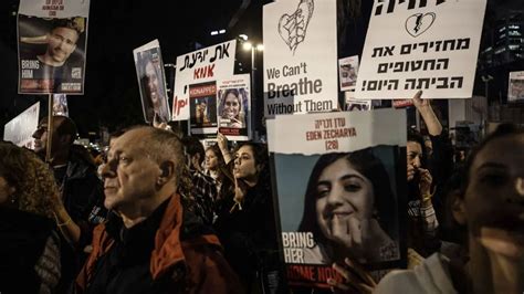 E­s­i­r­l­e­r­i­n­ ­ö­l­d­ü­r­ü­l­m­e­s­i­ ­T­e­l­ ­A­v­i­v­­d­e­ ­p­r­o­t­e­s­t­o­ ­e­d­i­l­d­i­